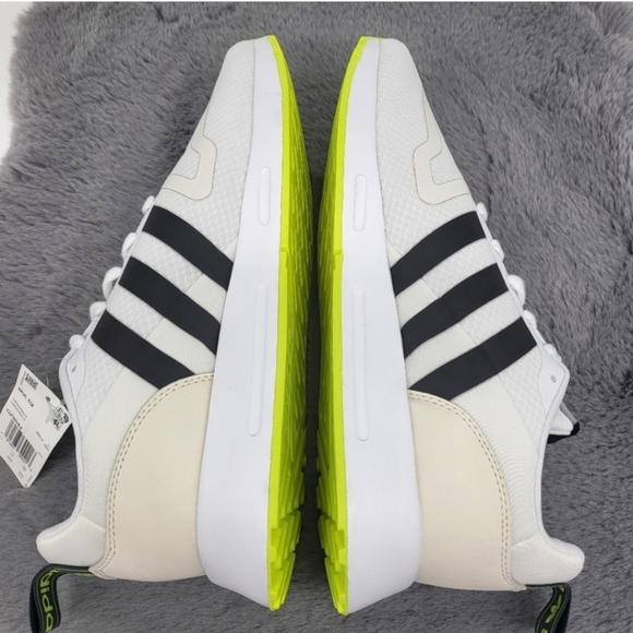 New Adidas Multix White Black Solar Yellow Men's Running Shoes Size 11.5 - Picture 5 of 7